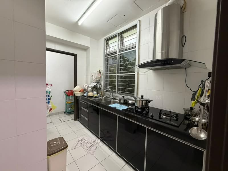 2-storey Terraced House for Sale in Taman Nusa Idaman (Iskandar Puteri (Nusajaya)) - Jeffrey Lim - Kitchen - PropertyGuru.com.my