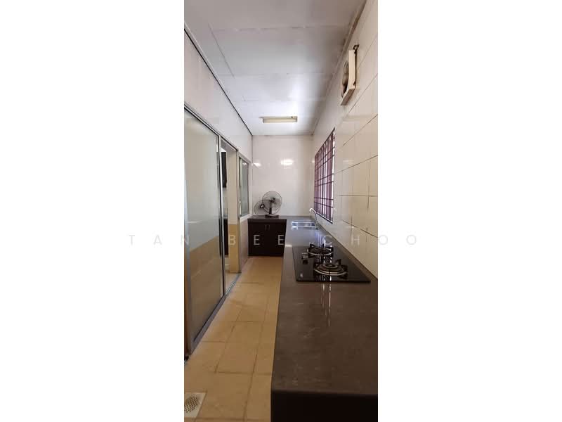 2-storey Terraced House for Sale in Bandar Bukit Puchong (Puchong) - Tan Bee Choo - Kitchen - PropertyGuru.com.my