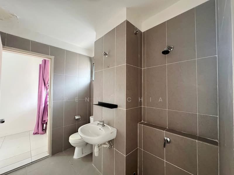 Rumah Teres 2-Tingkat untuk Dijual di Bandar Mahkota Banting (Tanjong Duabelas) - Penny Chia - Bathroom - PropertyGuru.com.my