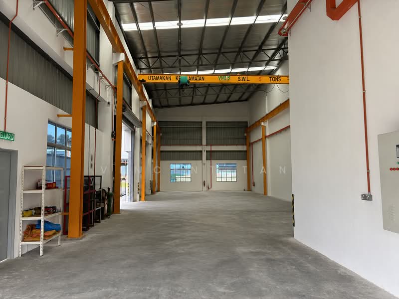 Semi-D Factory for Rent in Nilai (Negeri Sembilan) - Vincent Tan - Interior - PropertyGuru.com.my