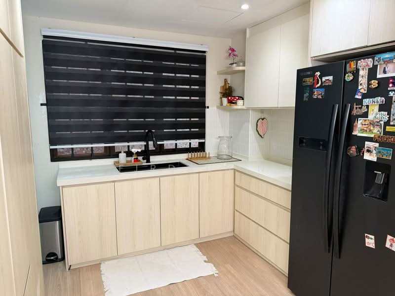 Condominium for Sale at Cyber Heights Villa - Firdaus N - Kitchen - PropertyGuru.com.my