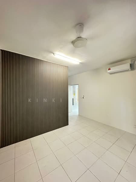 Condominium for Rent at Residensi Sateria - KINKI CHAN - Interior - PropertyGuru.com.my