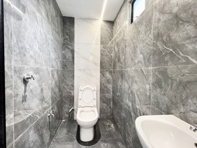 2-storey Terraced House for Sale in Taman Pelangi (Johor Bahru) - Yik Tat - PropertyGuru.com.my
