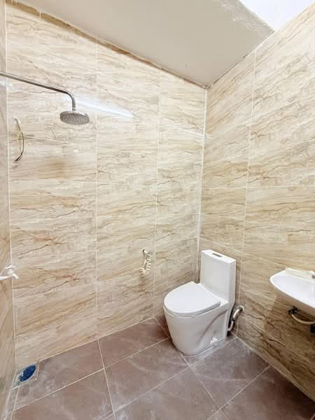 Rumah Teres 2-Tingkat untuk Dijual di Klang (Selangor) - Amirun Kinanah - Bathroom - PropertyGuru.com.my