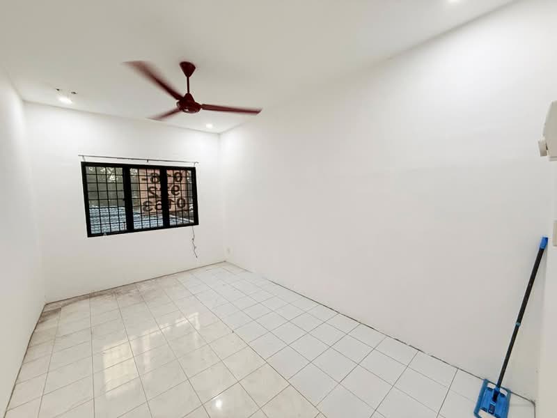 Rumah Teres 2-Tingkat untuk Dijual di Klang (Selangor) - Amirun Kinanah - Interior - PropertyGuru.com.my
