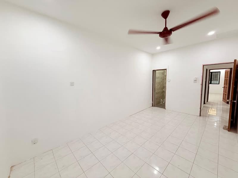 Rumah Teres 2-Tingkat untuk Dijual di Klang (Selangor) - Amirun Kinanah - Interior - PropertyGuru.com.my