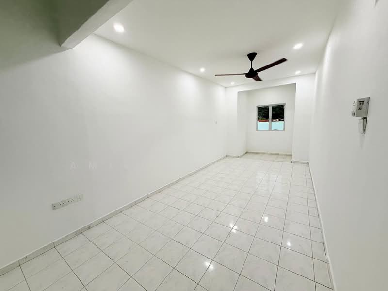 Rumah Teres 2-Tingkat untuk Dijual di Klang (Selangor) - Amirun Kinanah - Interior - PropertyGuru.com.my
