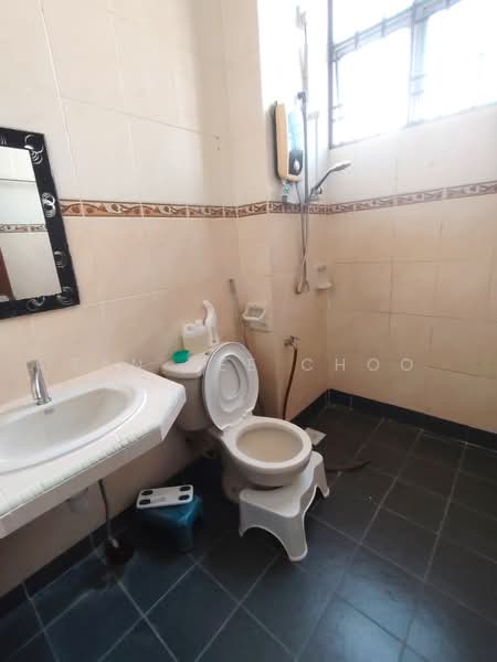2-storey Terraced House for Sale in Bandar Bukit Puchong (Puchong) - Tan Bee Choo - Bathroom - PropertyGuru.com.my