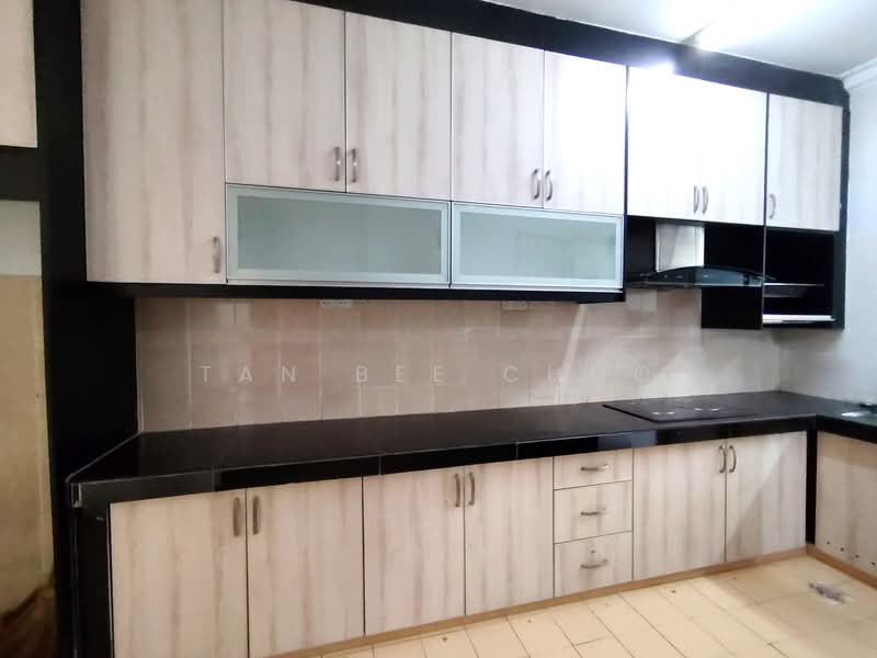 2-storey Terraced House for Sale in Bandar Bukit Puchong (Puchong) - Tan Bee Choo - Kitchen - PropertyGuru.com.my