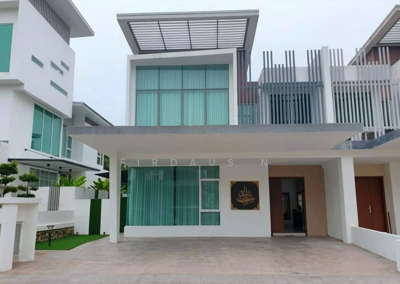 Semi-Detached House for Rent in Cyberjaya (Selangor) - Firdaus N - Exterior - PropertyGuru.com.my