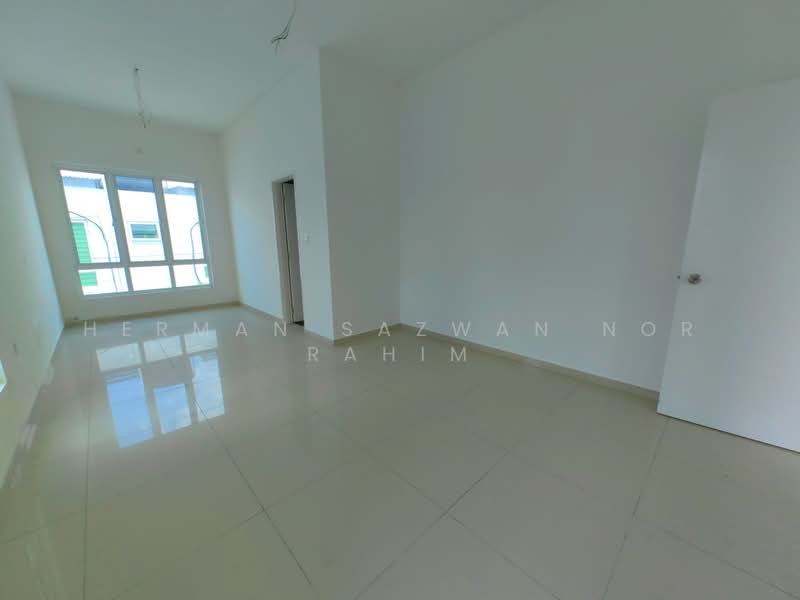 Terraced House for Sale in Bandar Sri Sendayan (Negeri Sembilan) - Herman Sazwan Nor Rahim - Bedroom - PropertyGuru.com.my