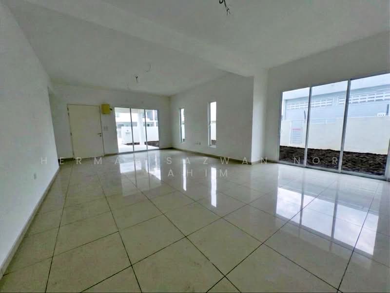 Terraced House for Sale in Bandar Sri Sendayan (Negeri Sembilan) - Herman Sazwan Nor Rahim - Living Room - PropertyGuru.com.my