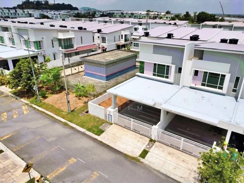 Terraced House for Sale in Bandar Sri Sendayan (Negeri Sembilan) - Herman Sazwan Nor Rahim - Exterior - PropertyGuru.com.my