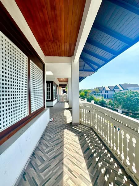 Bungalow House untuk Dijual di Bukit Jelutong (Shah Alam) - Shiqin Saidin - Balcony - PropertyGuru.com.my