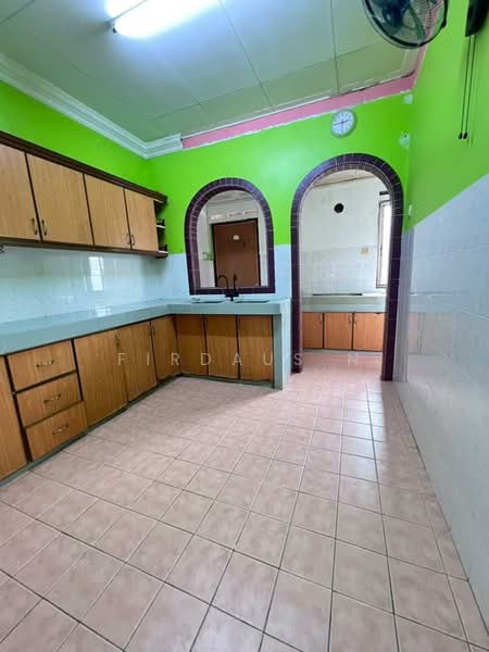1-storey Terraced House for Sale in Bandar Baru Salak Tinggi (Sepang) - Firdaus N - Kitchen - PropertyGuru.com.my