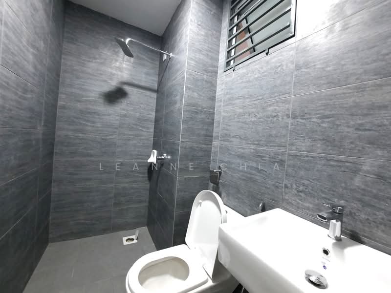 Service Residence for Sale at Gaya Resort Homes - Leanne Chia - Bathroom - PropertyGuru.com.my