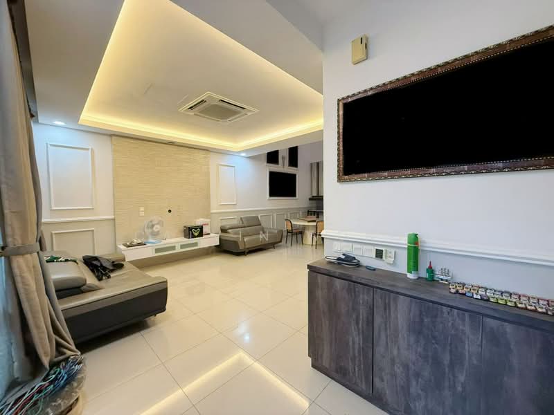 Rumah Teres 2-Tingkat untuk Dijual di Taman Eco Cascadia (Tebrau) - Calvin Wong - Living Room - PropertyGuru.com.my