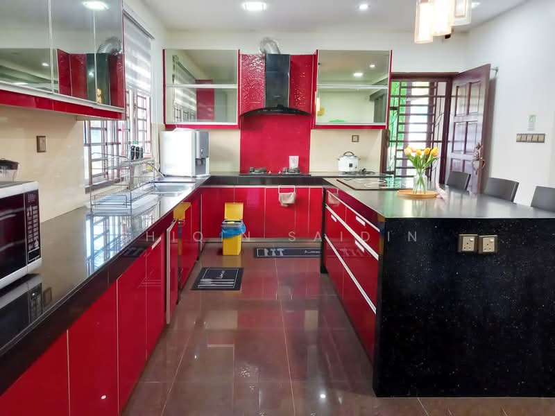 2-storey Terraced House for Sale in U12, Taman Cahaya Alam (Shah Alam) - Shiqin Saidin - Kitchen - PropertyGuru.com.my