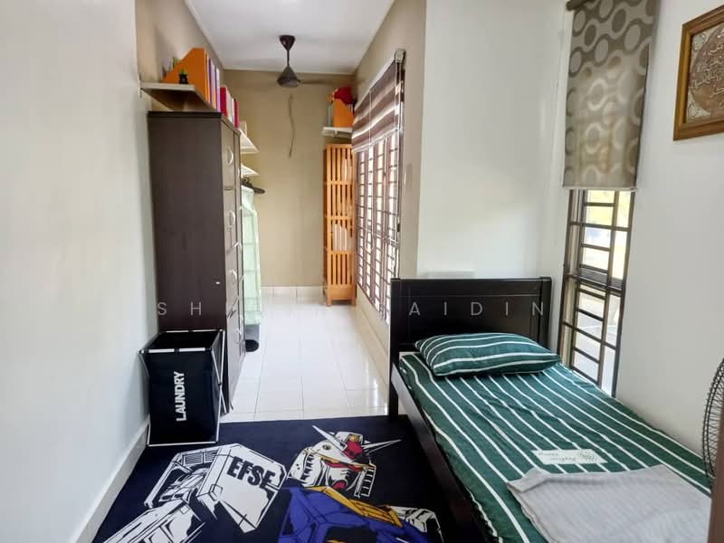 2-storey Terraced House for Sale in U12, Taman Cahaya Alam (Shah Alam) - Shiqin Saidin - Bedroom - PropertyGuru.com.my