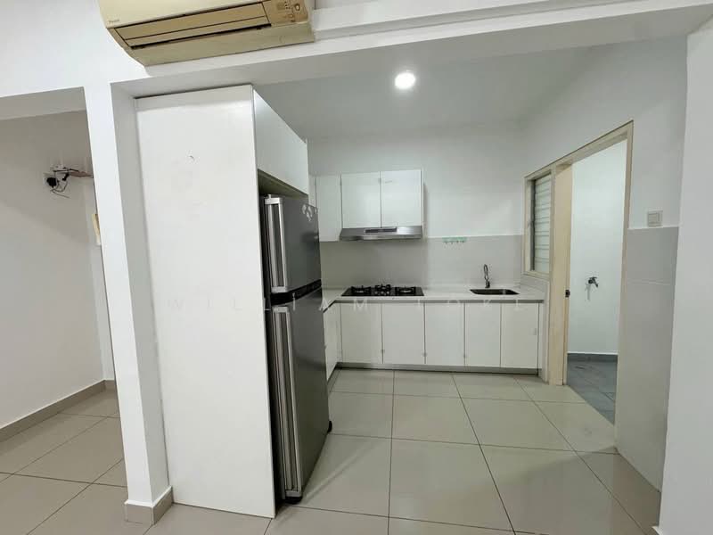 Apartment for Sale at Idaman Residence - William Loke - Kitchen - PropertyGuru.com.my