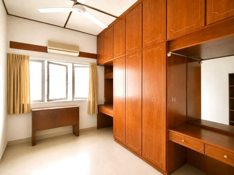Rumah Teres 1-Tingkat untuk Dijual di Shah Alam (Selangor) - Shiqin Saidin - Bedroom - PropertyGuru.com.my