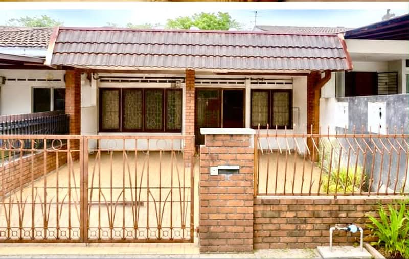 Rumah Teres 1-Tingkat untuk Dijual di Shah Alam (Selangor) - Shiqin Saidin - Exterior - PropertyGuru.com.my