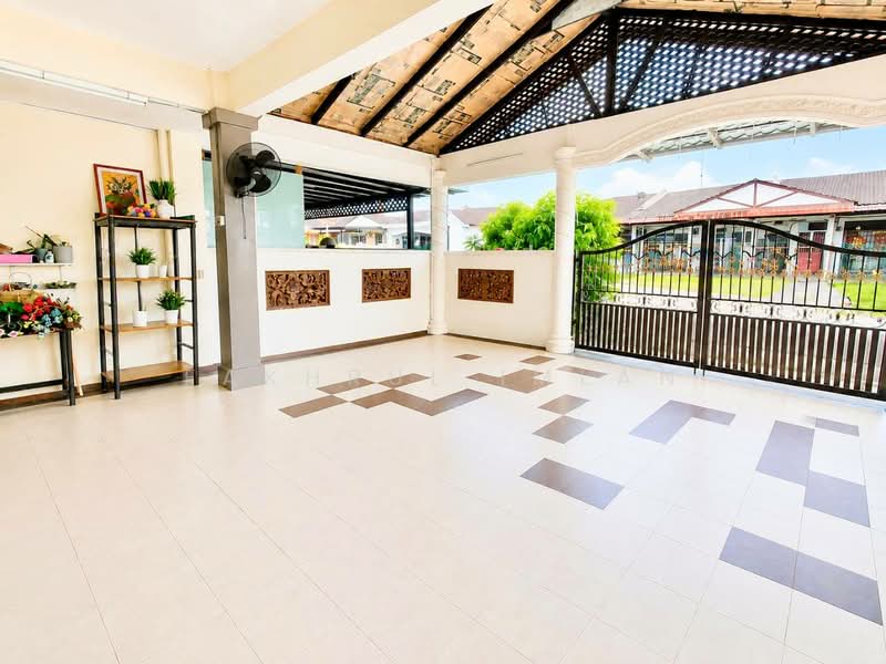 1-storey Terraced House for Sale in Bandar Putra (Kulai) - Fakhrul Imlan - Exterior - PropertyGuru.com.my