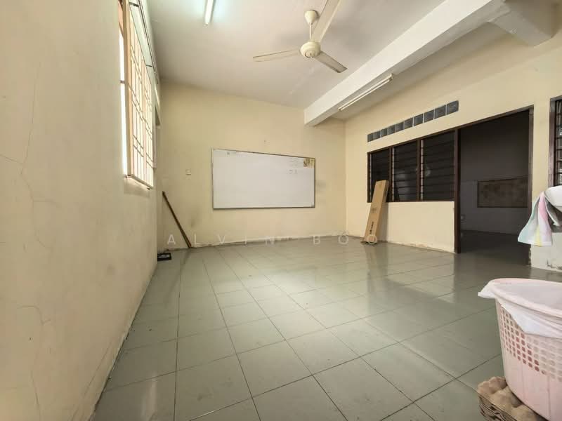 2-storey Terraced House for Sale in Taman Tangkak Jaya (Tangkak) - Alvin Boo - PropertyGuru.com.my