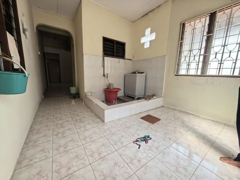 2-storey Terraced House for Sale in Taman Tangkak Jaya (Tangkak) - Alvin Boo - PropertyGuru.com.my