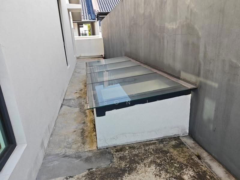Terraced House for Rent in TAMAN PUCHONG UTAMA (Puchong) - Hartson Lew - Exterior - PropertyGuru.com.my