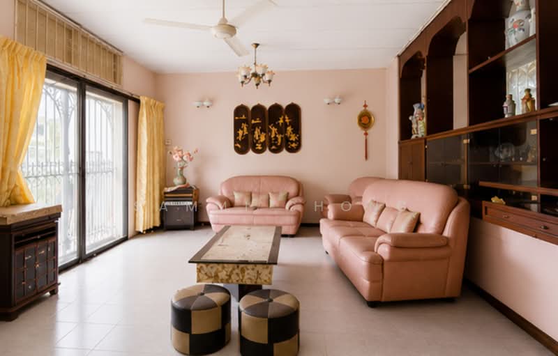 Rumah Berkembar untuk Dijual di Taman Desa (Kuala Lumpur) - Sammi Chong - Living Room - PropertyGuru.com.my