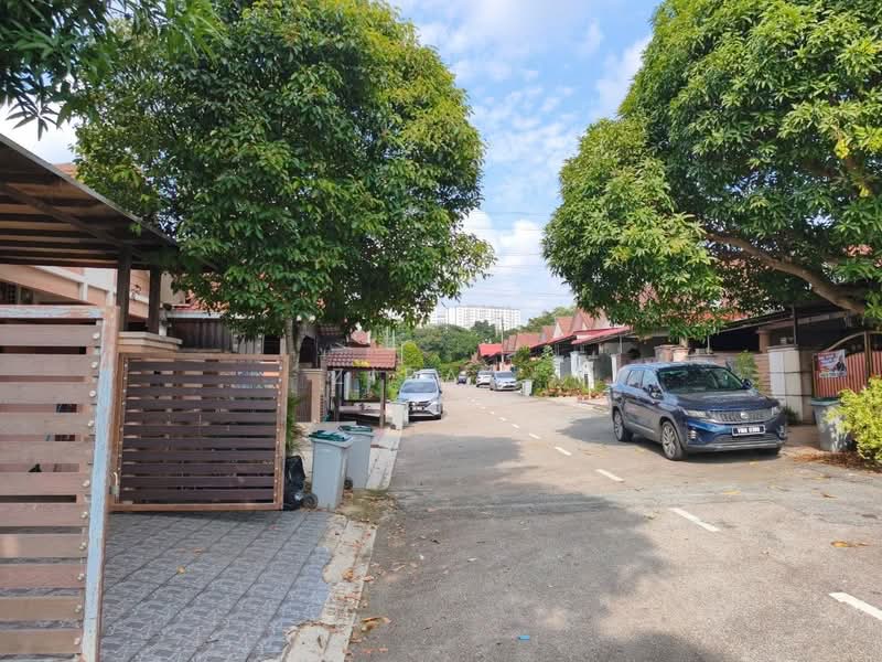 Rumah Teres 1.5-Tingkat untuk Dijual di Pasir Gudang (Masai) - Zira . - PropertyGuru.com.my