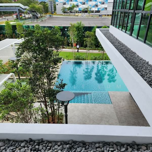 Kondominium untuk Dijual di The Valley Residences @ SkySierra - Michele Lum - Pool - PropertyGuru.com.my