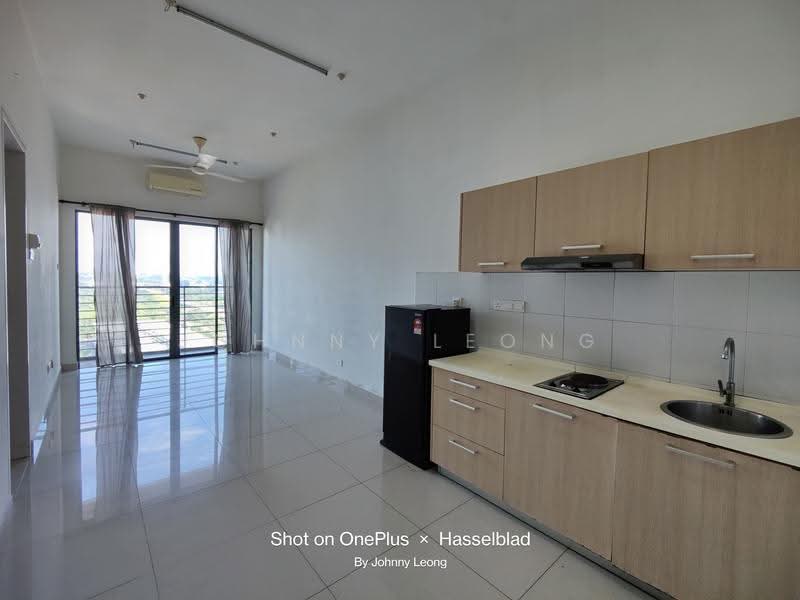 Kondominium untuk Dijual di DPulze Cyberjaya - Johnny Leong - Kitchen - PropertyGuru.com.my