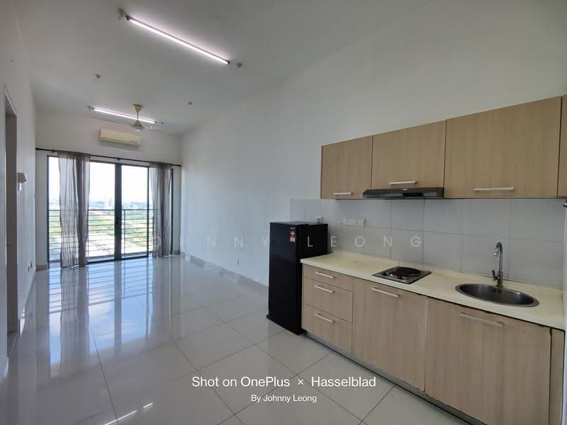 Kondominium untuk Dijual di DPulze Cyberjaya - Johnny Leong - Kitchen - PropertyGuru.com.my