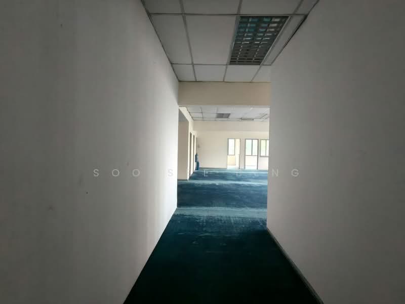 Office for Rent in Mutiara Damansara (Selangor) - Soo See Beng - Corridor - PropertyGuru.com.my