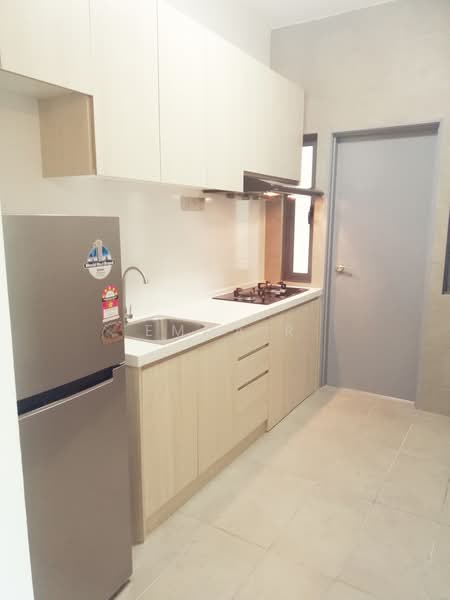 Condominium for Rent at Amerin Residence - Emma R - PropertyGuru.com.my