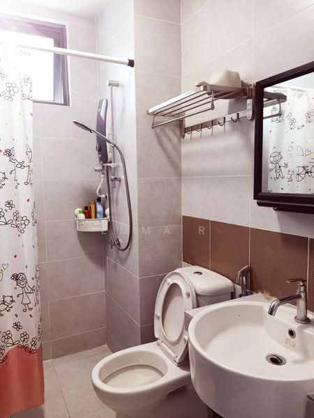 Condominium for Rent at Amerin Residence - Emma R - Bathroom - PropertyGuru.com.my