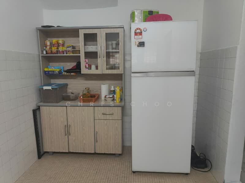2-storey Terraced House for Rent in Seri Kembangan (Selangor) - Chris Choo - Kitchen - PropertyGuru.com.my