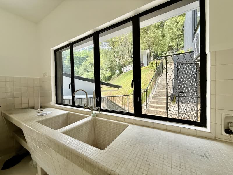 Bungalow House untuk Disewa di Bukit Tunku (Kenny Hills) (Kuala Lumpur) - Jean Chiew - Kitchen - PropertyGuru.com.my