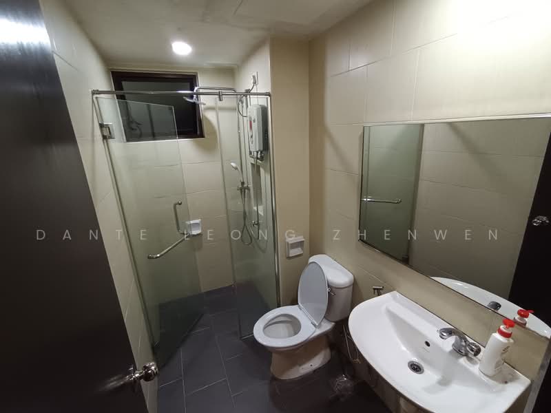 Service Residence for Sale at Saville Residence - Dante Leong Zhenwen - Bathroom - PropertyGuru.com.my