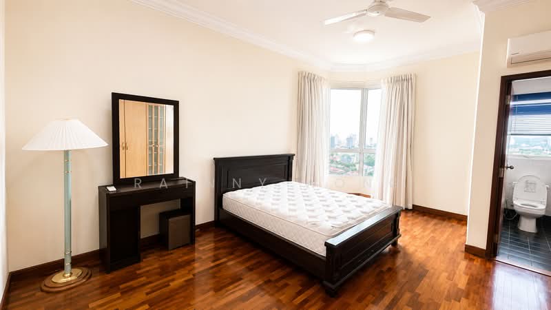 Condominium for Rent at Gurney Beach Resort - Rainny Wong - Bedroom - PropertyGuru.com.my