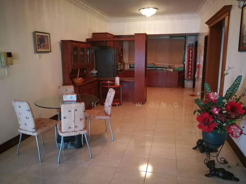 Kondominium untuk Disewa di Silverton Condominium - Rainny Wong - Dining Room - PropertyGuru.com.my