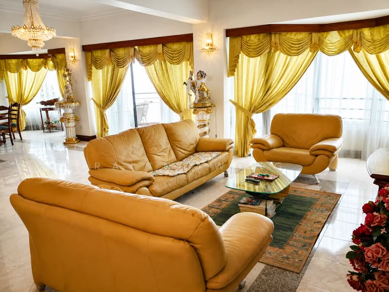 Kondominium untuk Disewa di Silverton Condominium - Rainny Wong - Living Room - PropertyGuru.com.my