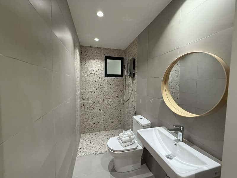 Apartment for Sale at M Aria - Janice Lye - Bathroom - PropertyGuru.com.my