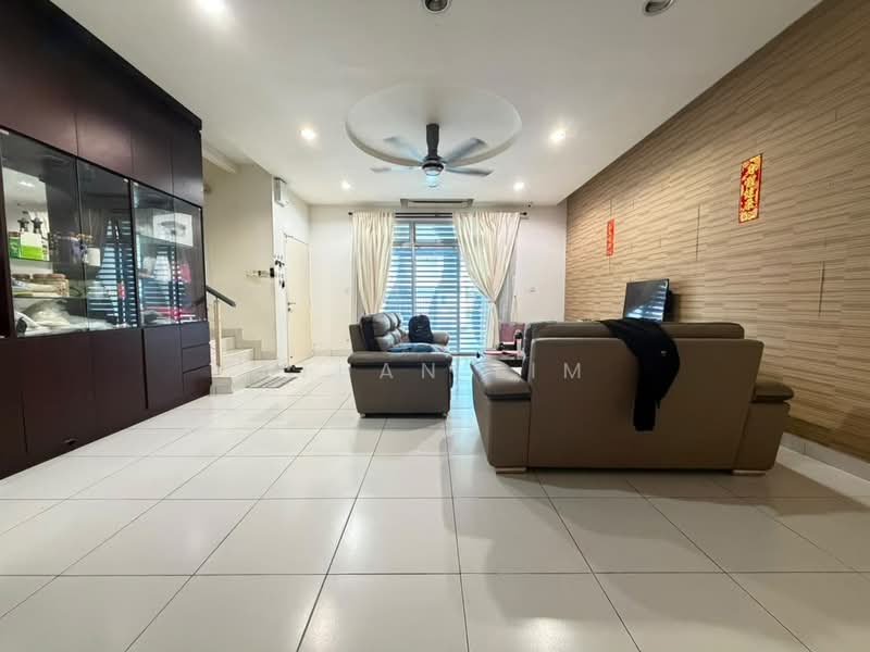 2-storey Terraced House for Sale in Taman Nusa Idaman (Iskandar Puteri (Nusajaya)) - Ethan Lim - Living Room - PropertyGuru.com.my