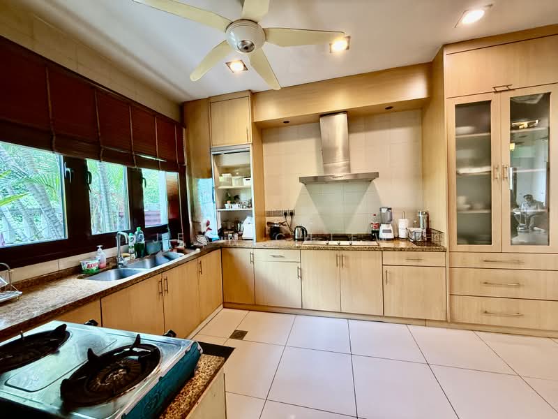 Rumah Berkembar untuk Dijual di Bukit Tunku (Kenny Hills) (Kuala Lumpur) - Jean Chiew - Kitchen - PropertyGuru.com.my