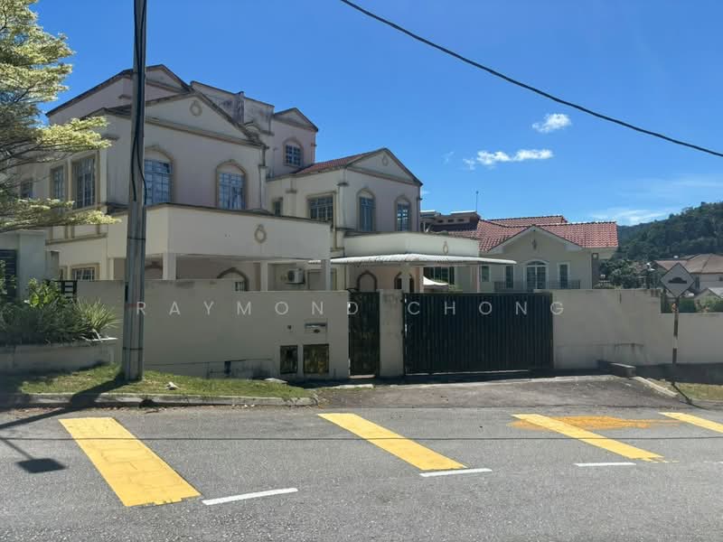 Semi-Detached House for Sale in Ukay Perdana (Ulu Kelang) - Raymond Chong - Exterior - PropertyGuru.com.my