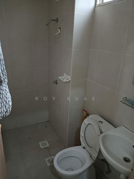 Rumah Teres 2-Tingkat untuk Disewa di Bandar Tasek Mutiara (Simpang Ampat) - Roy Kuak - Bathroom - PropertyGuru.com.my
