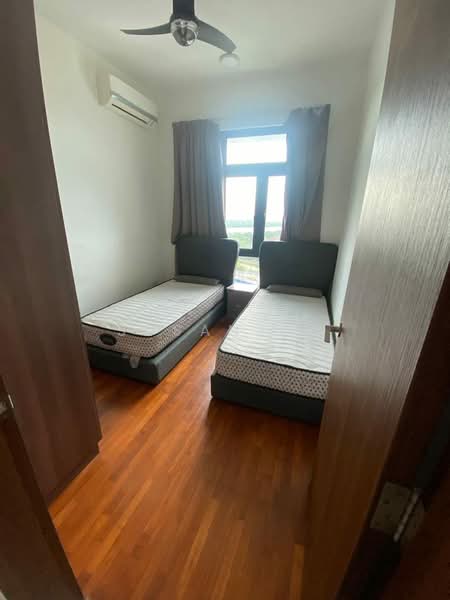 Service Residence for Rent at Crescent Bay Suites (Teluk Bayu) - Susan On - PropertyGuru.com.my